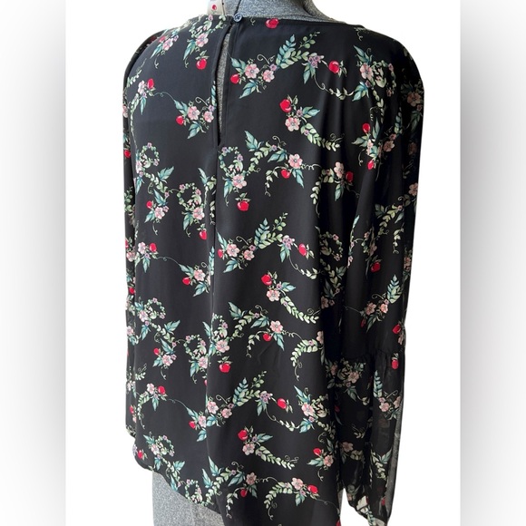 Disney Collection by LC Lauren Conrad Snow White Apples sequined blouse - Picture 5 of 7